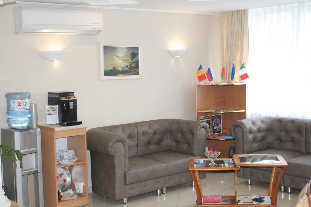 Paradise Hotel Gomel Exteriér fotografie